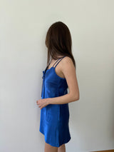niebieska slip dress