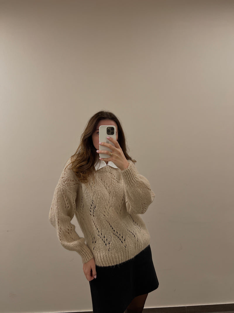 sweter z moherem